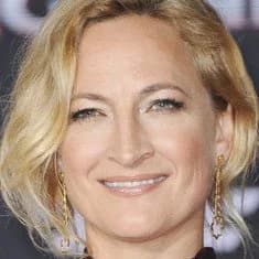 ზოი ბელი | Zoë Bell
