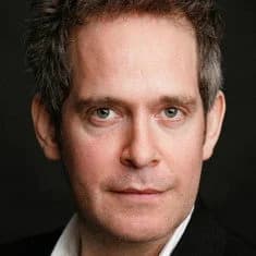 ტომ ჰოლანდერი | Tom Hollander
