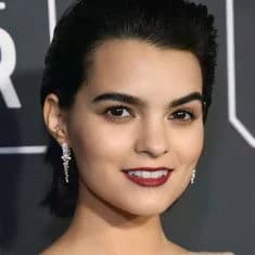 ბრიანა ჰილდებრანდი | Brianna Hildebrand