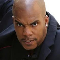 ლარნელ სტოვალი | Larnell Stovall