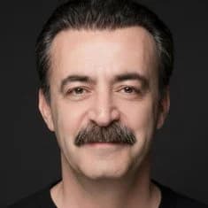 ლევენტ ულგენი | Levent Ülgen