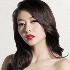 ლინ ჰუნგ დოი-ლამ | Lynn Hung Doi-Lam