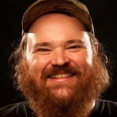 კ. ტრევორ ვილსონი | K. Trevor Wilson
