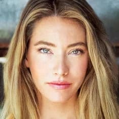 კრისტინ ბროკ | Kristin Brock