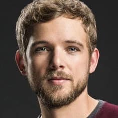 მაქს ტიერიოტი | Max Thieriot