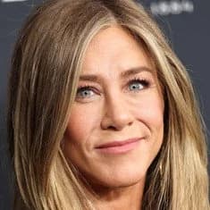 ჯენიფერ ენისტონი | Jennifer Aniston