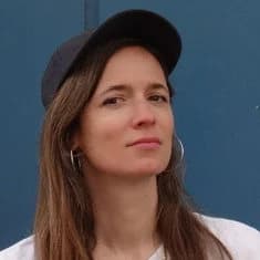 სელინ დევო | Céline Devaux