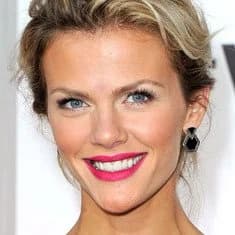 ბრუკლინ დეკერი | Brooklyn Decker