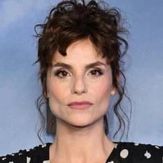 შარლოტ რაილი | Charlotte Riley
