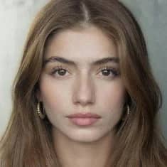 ელენა რივერსი
